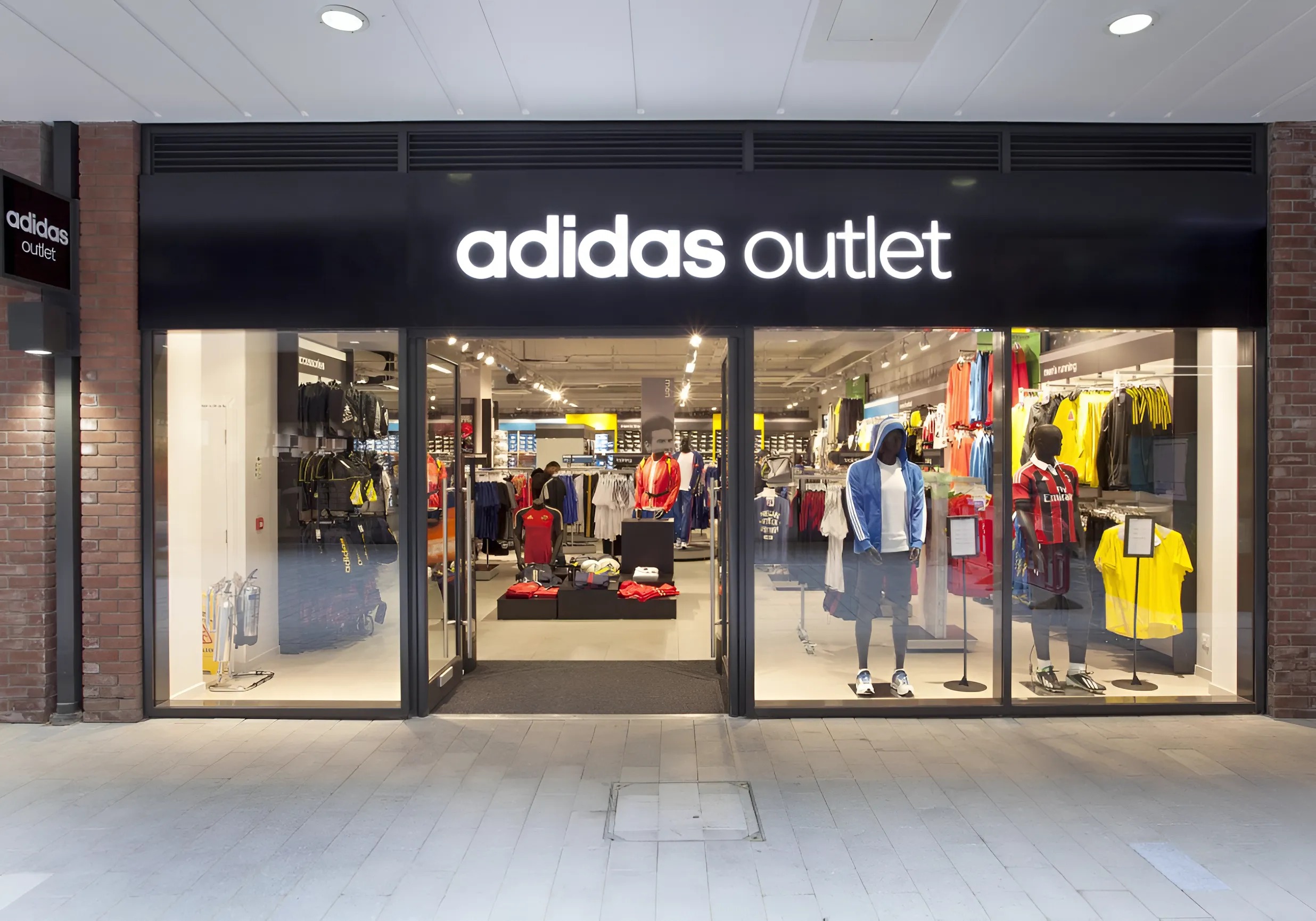 Adidas Outlet