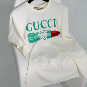 Áo Phông Nữ Màu Trắng White With Lipstick Logo Printed Tshirt 717422XJFHT9095 Size M Gucci