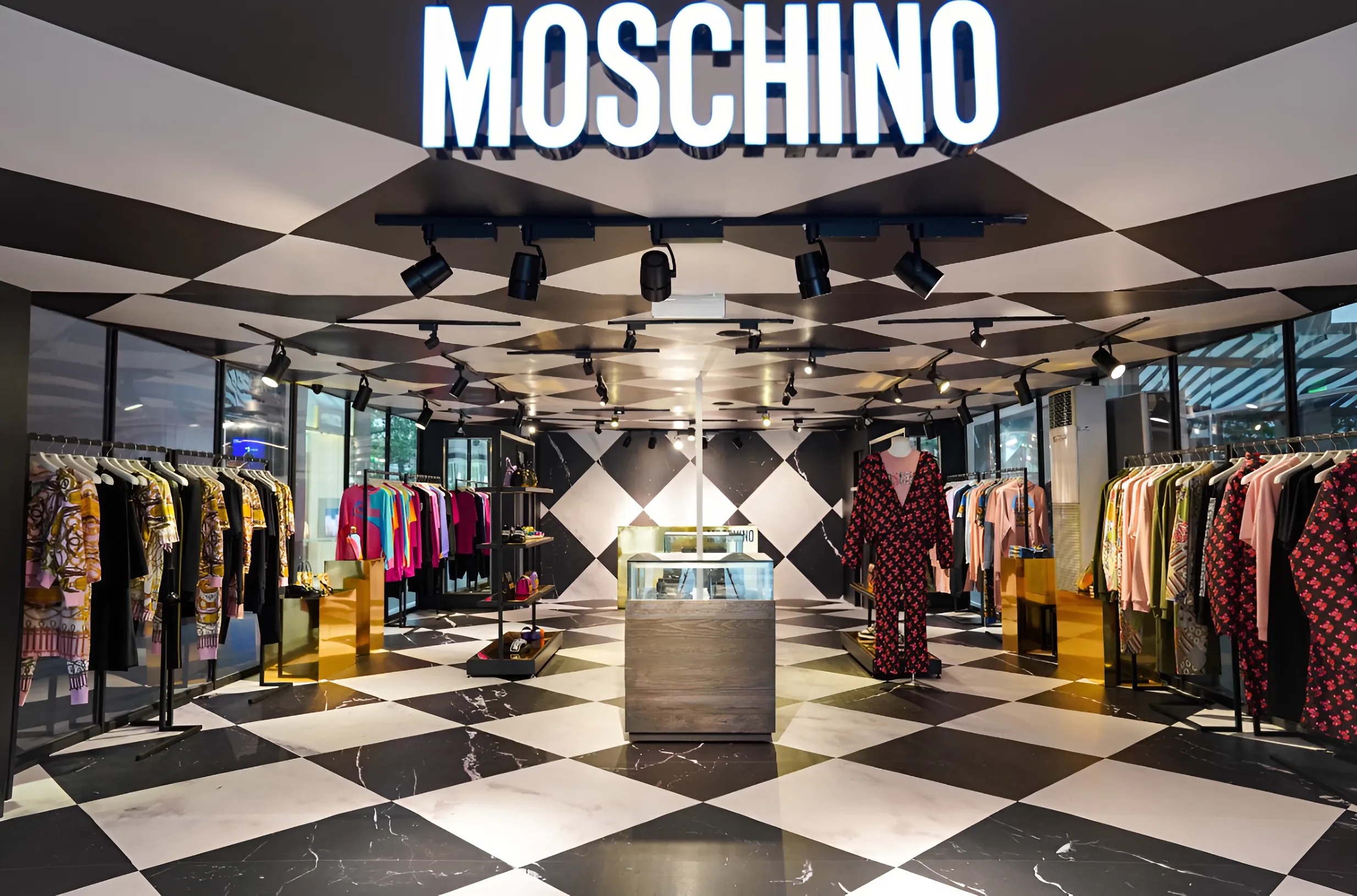 Moschino Store