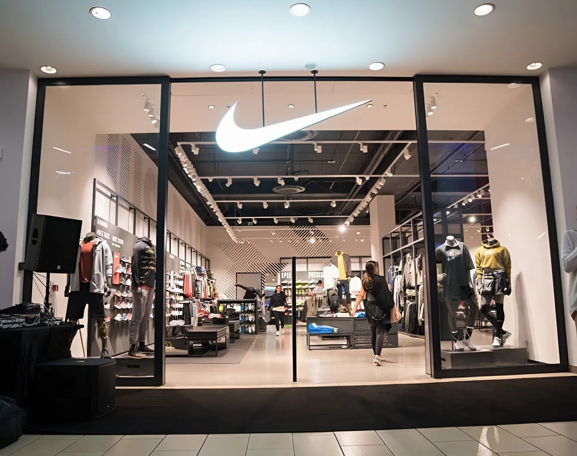 Nike Store