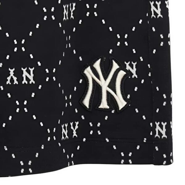 Quần Short Màu Đen New York Yankees 3FSPM0133-50BKS MLB